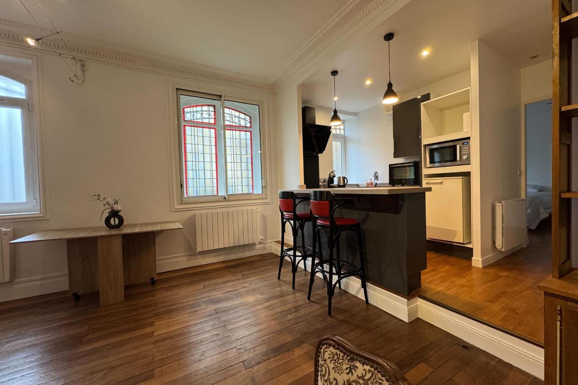 Spacious T2 Near The Chateau De Appartement *